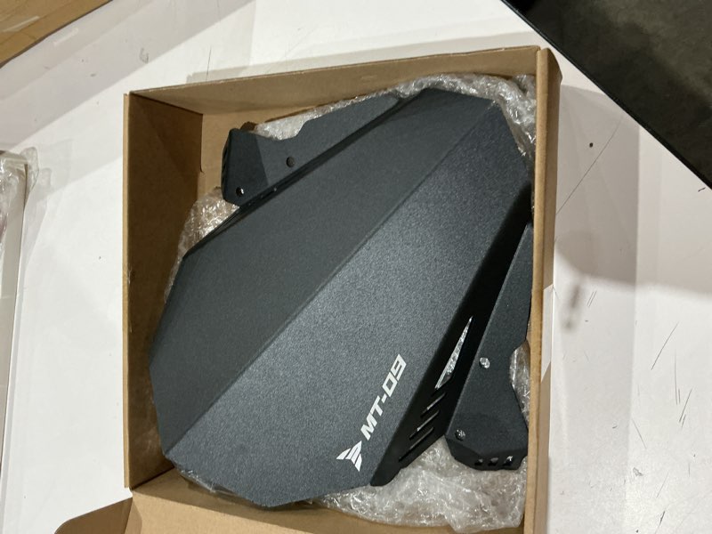 Condition photo showing Good Condition for motorcycle windshield cnc aluminum windscreen motorbike deflector for mt09 mt-09 fz09 fz-09 2017 2018 2019 2020