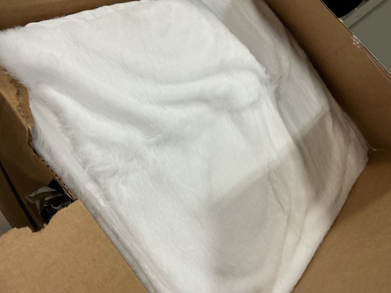 Condition photo showing Good Condition for bedelite faux fur fleece king comforter set - fluffy & warm white comforter king size?ultra soft and cozy winter bedding set,fuzzy thick bed set,1 comforter and 2 pillowcases