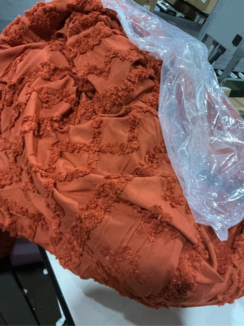 Condition photo showing As Is for mr&hm california king comforter set terracotta, 7 pieces tufted boho beddding sets, farmhouse style