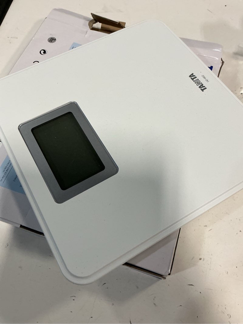 Condition photo showing Good Condition for Tanita HD-662 Digital Weight Scale (White) - Japan Technology Bathroom Scale with 330 lb Weight Capacity - 2" Blue Backlit Large LCD Display - Accurate, Durable, Step-On Operation