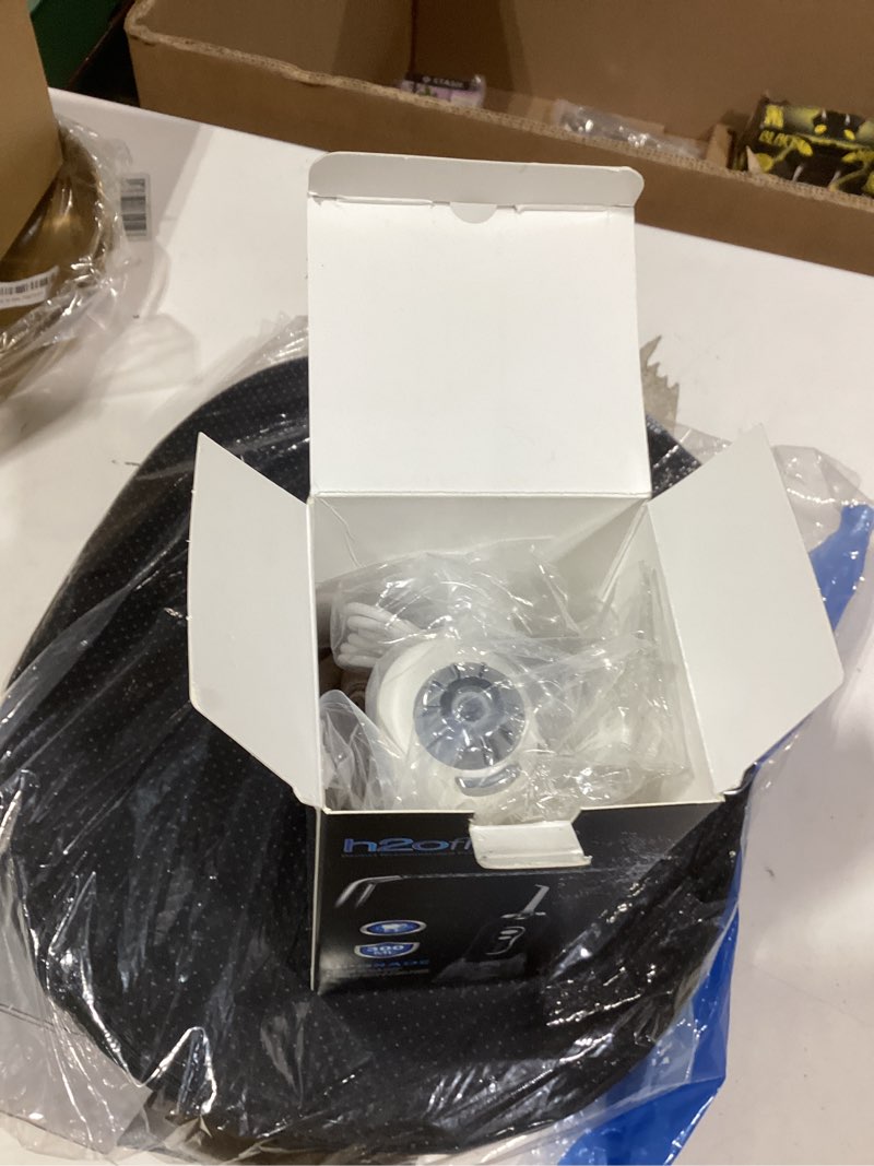 Condition photo showing New/Like New for h2ofloss water dental flosser portable dental oral irrigator with 5 modes, 6 replaceable jet tips, rechargeable ipx7 waterproof teeth cleaner for home and travel -300ml detachable reservoir (hf-6) white