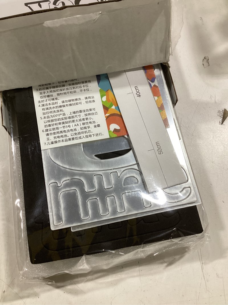 Condition photo showing New/Like New for Junkin 3D Large Frameless DIY Wall Clock Modern Decor Family Quote Wall Stickers Clock Kit for Home Living Room Bedroom Office Decorations Adjustable Size(Black)