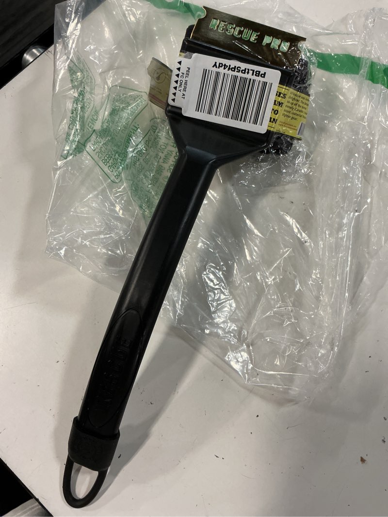 Condition photo showing Good Condition for grill rescue bbq replaceable scraper cleaning head, [rescue-upgraded], bristle free grill brush, durable and unique scraper tools for cast iron or stainless-steel grates, barbecue cleaner (rescue pro)