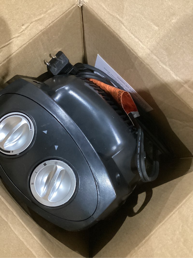 Condition photo showing Good Condition for BLACK+DECKER Portable Space Heater, Room Space Heater with Carry Handle for Easy Transport 1