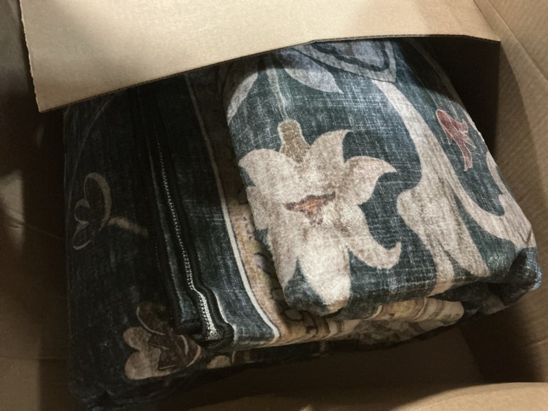 Condition photo showing Good Condition for area rugs 8'x10' washable non-slip, floral vintage distress print pattern medallion carpet for living room bedroom dining room, vintage black brown neutral black/vintage/beige 8' x 10' (rectangular)