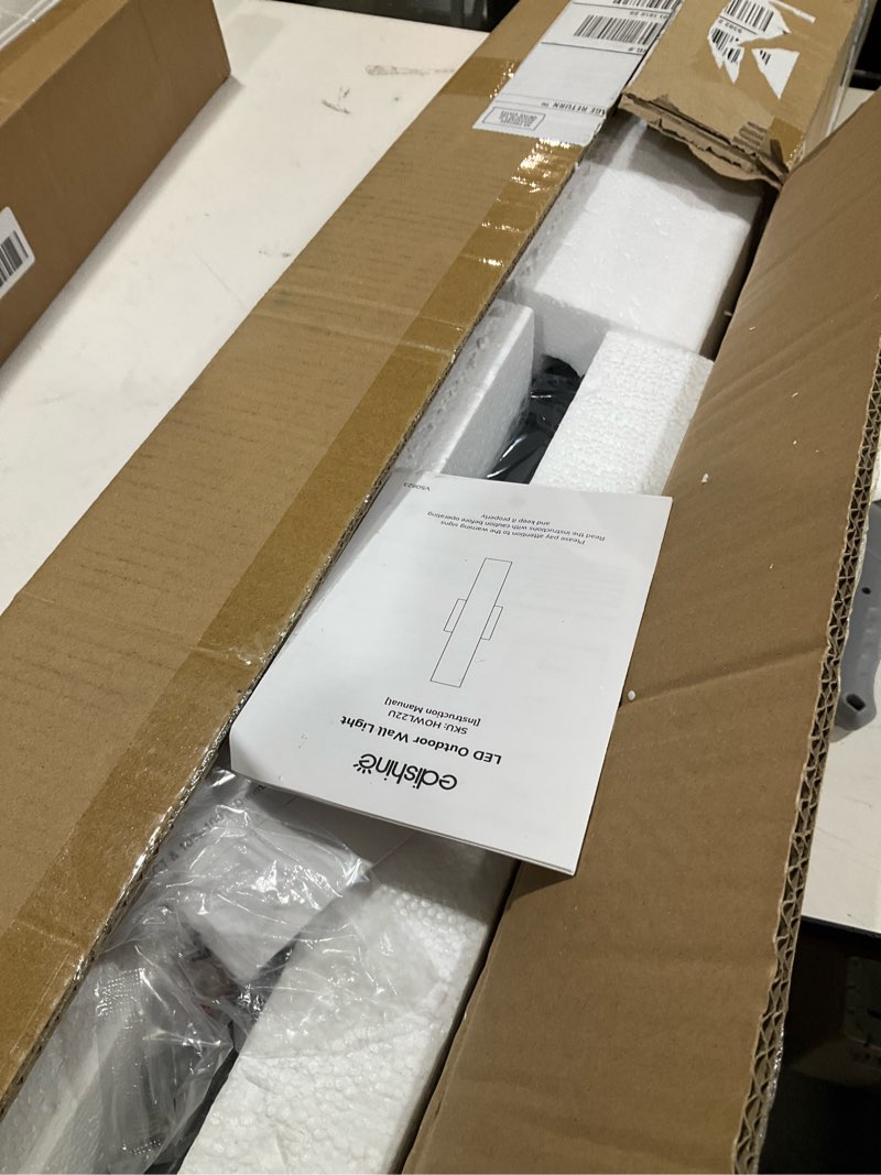 Condition photo showing Good Condition for edishine 47.2" led outdoor wall lights, 3cct & 10%-100% dimmable, ip65 waterproof, modern exterior lighting fixtures, linear long exterior wall light for house, yard, 2 pack, black black 47.2 in