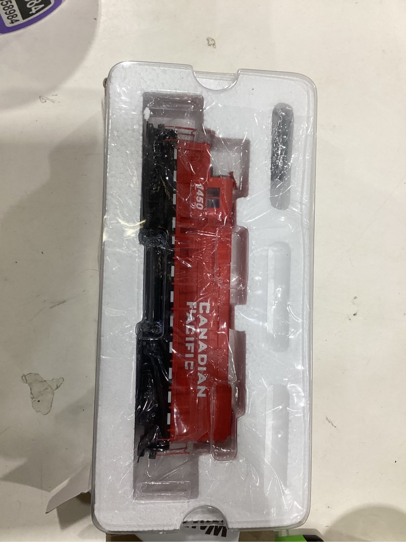 Condition photo showing New/Like New for Walthers Trainline HO Scale Model EMD GP15-1 - Standard DC - Canadian Pacific (Red, White) fro Unisex Children