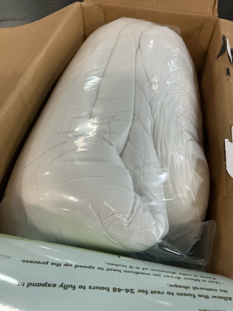 Condition photo showing New/Like New for miulee beige outdoor dining cushion 20x20 inch waterproof & 3 year color fastness deep seat and back cushion for patio furniture chair with ties beige 20 x 20 x3 inch