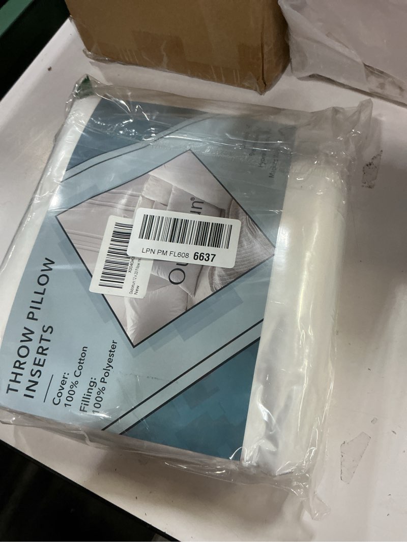 Condition photo showing New/Like New for Oubonun 12 x 20 Lumbar Pillow (Set of 2) - 100% Cotton Cover - Rectangle Square Sofa Pillow Inserts - Decorative Pillow Pair - White Couch Pillow 12x20 Inch (Pack of 2)