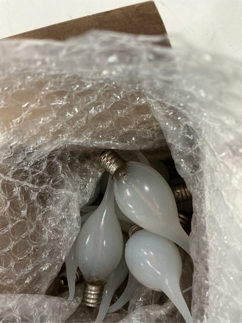 Condition photo showing Good Condition for Meonum 18 Pcs Silicone Dipped Candle Light Bulbs, LED Silicone Candle Bulbs, 0.7 Watts Chandelier Light, C7 Lamps, E12 120V White Soft Coating Lighting for Window Candelabra, Chandelier (Gold Glow) Gold Glow 18