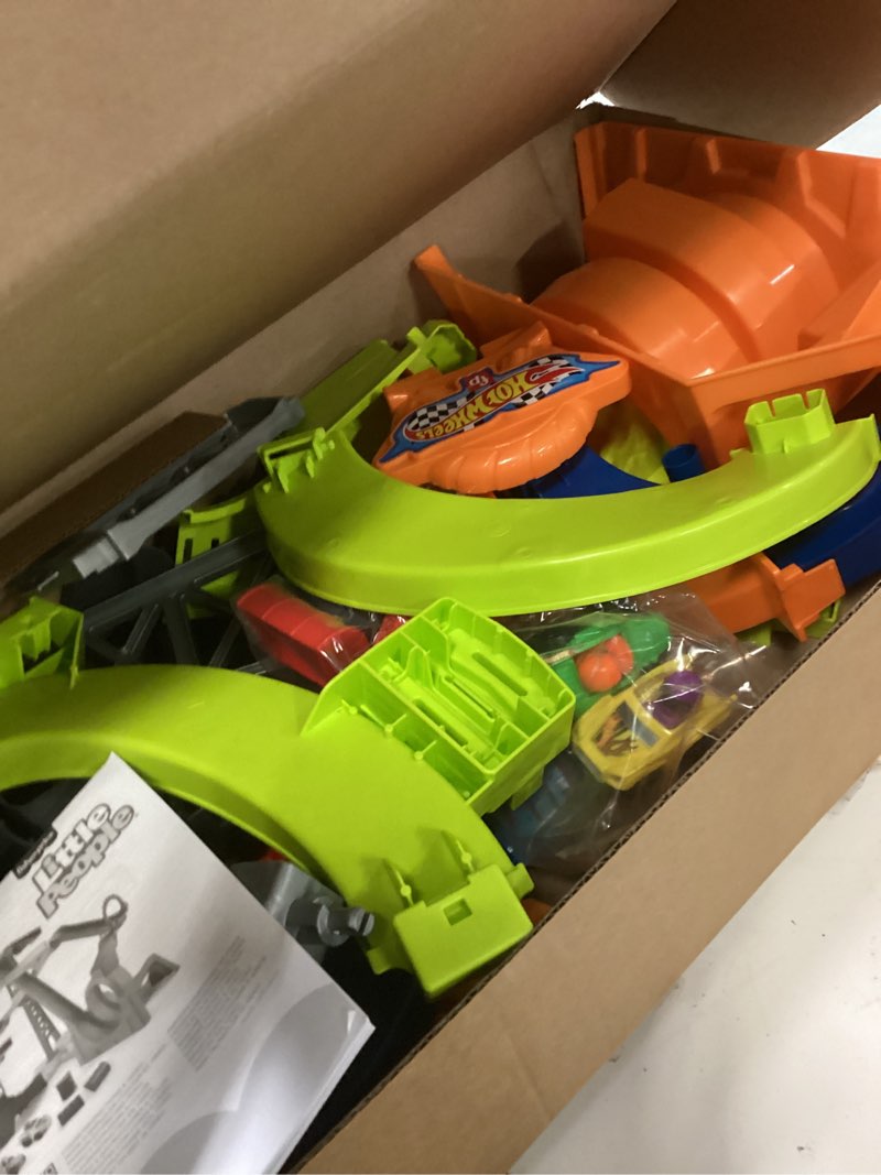 Condition photo showing Good Condition for Fisher-Price Little People Toddler Toy Hot Wheels Spiral Stunt Speedway Race Track Playset with 2 Ca