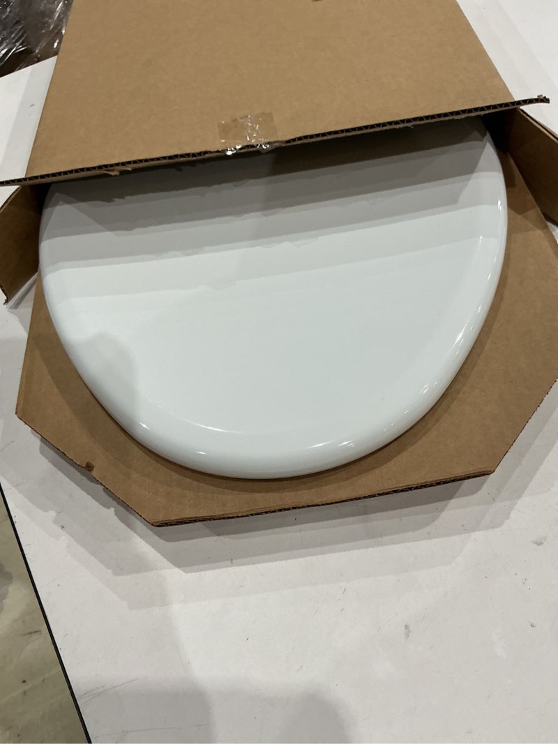 Condition photo showing Good Condition for mayfair linden slow close toilet seat, non slip heavy duty wood, easy install, elongated, white elongated traditional hinge