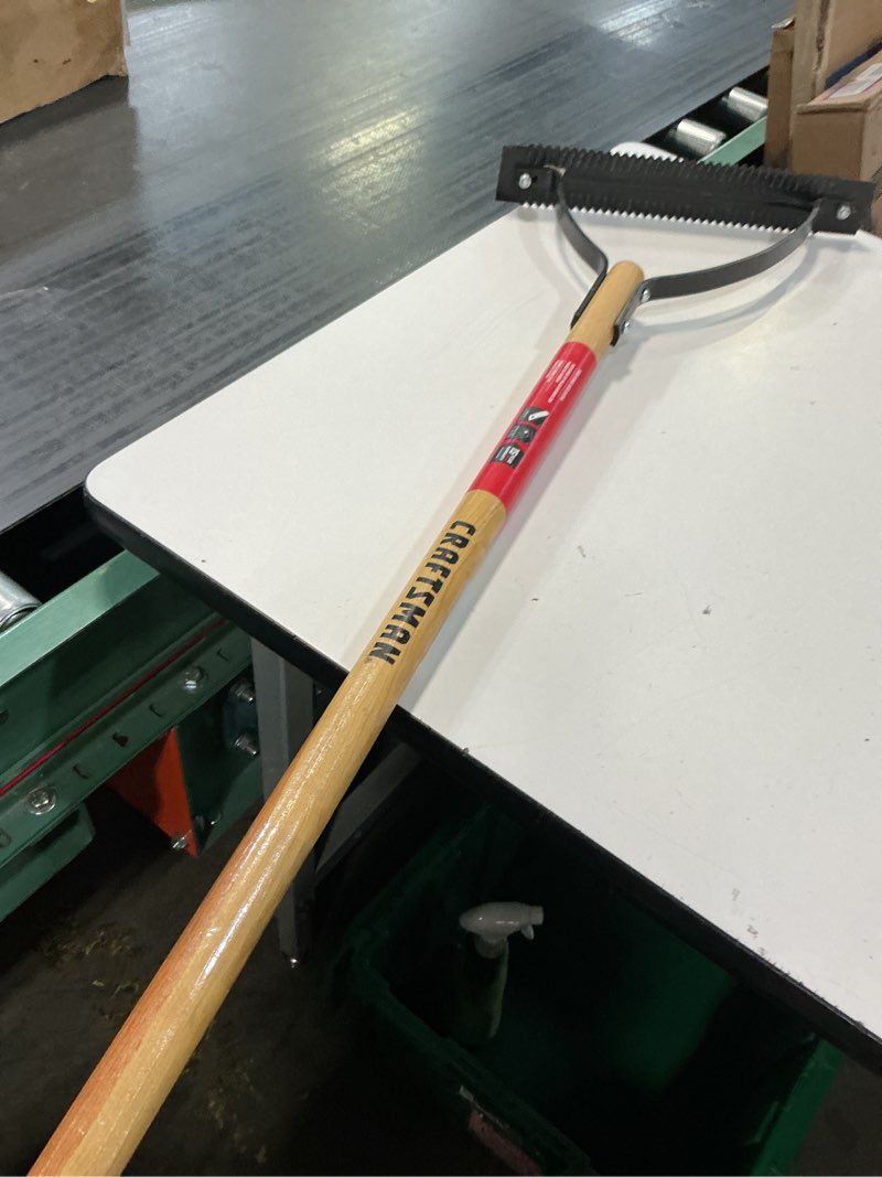 Condition photo showing Good Condition for craftsman long-handle tool weeder