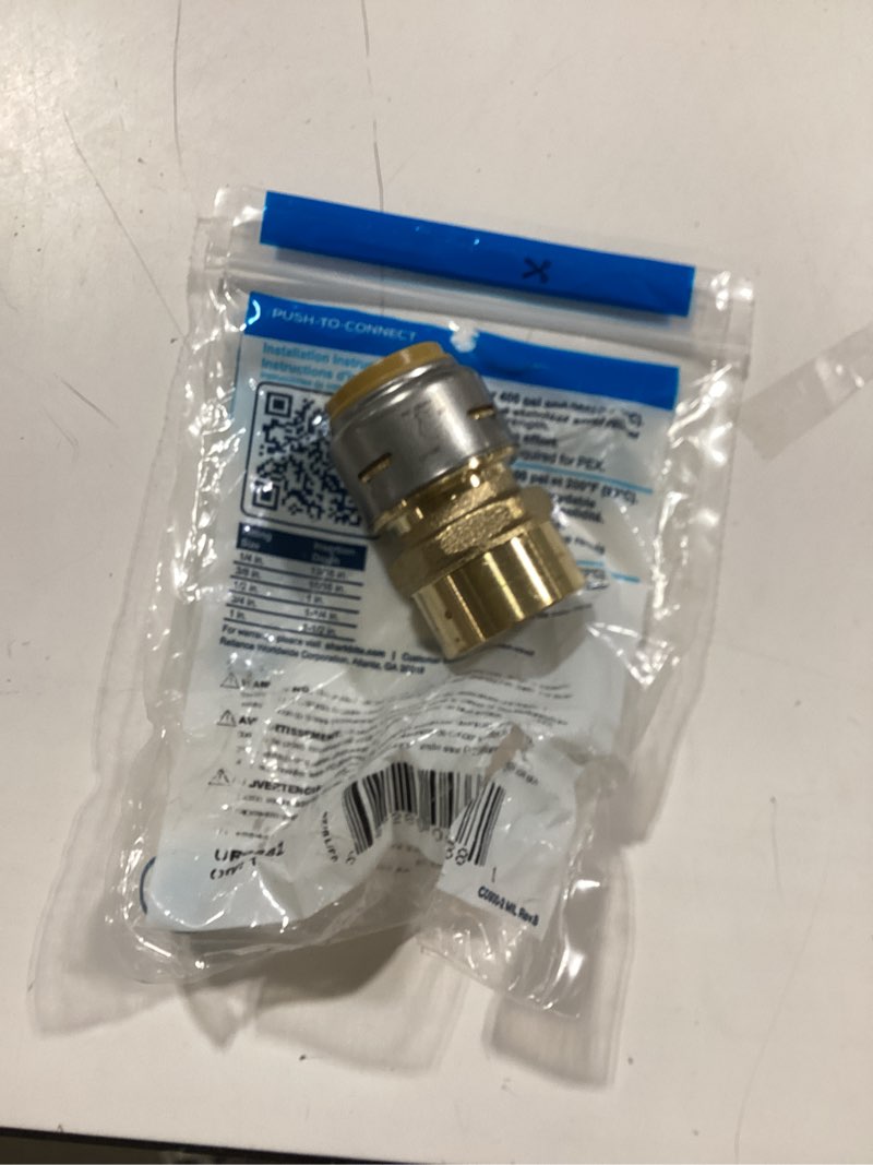 Condition photo showing Good Condition for sharkbite max 3/4-in push-to-connect x 3/4-in fnpt female adapter