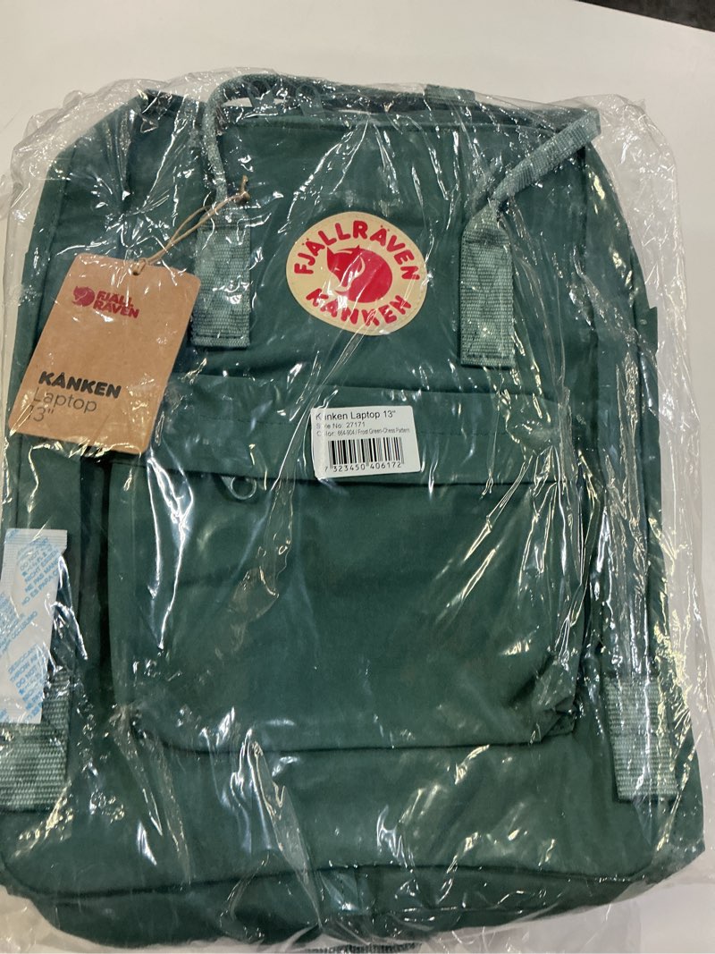 Condition photo showing New/Like New for fjallraven kanken 13 inch laptop bag
