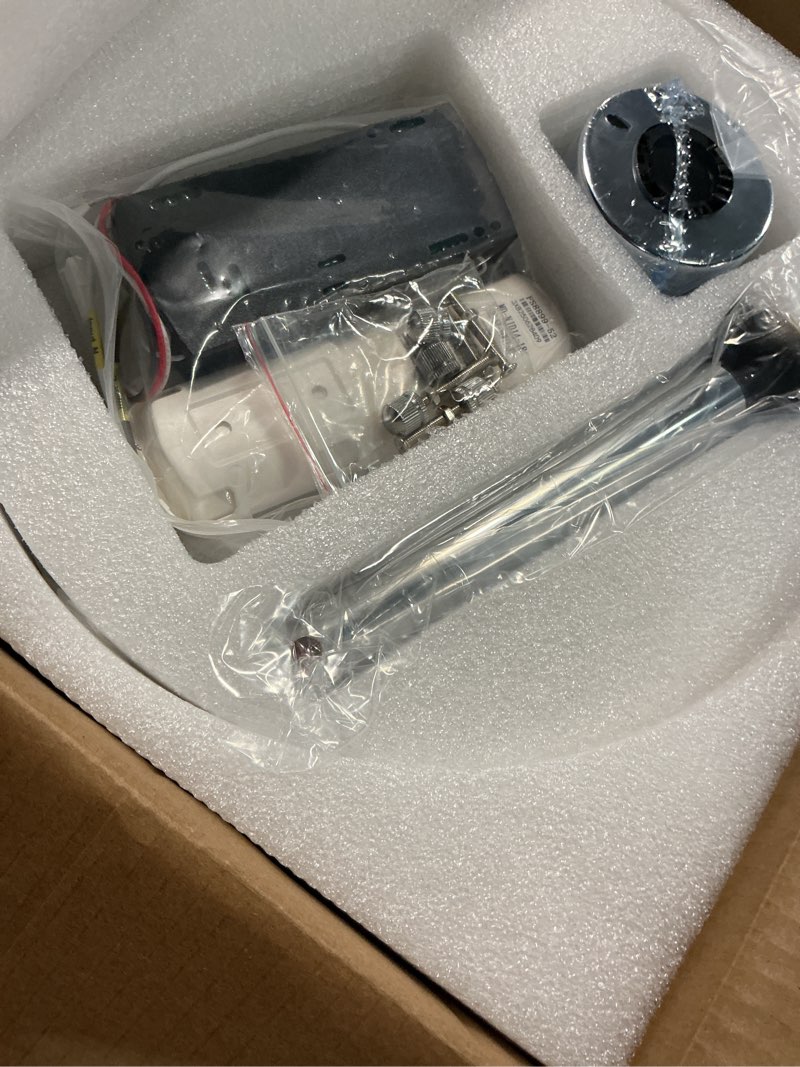 Condition photo showing New/Like New for 52" Ceilling Fan with Light Chandelier Fan Modern DC Motor Dimmable Led Fandelier Ceiling Fan with Light for Bedroom, Living Room 52 inch Silver