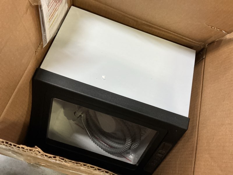 Condition photo showing Good Condition for cowsar commercial ice maker machine, self-cleaning ice machine for home, bar, restaurant, office and outdoor?80lbs/24h freestanding undercounter ice maker with 24lbs storage capacity silver