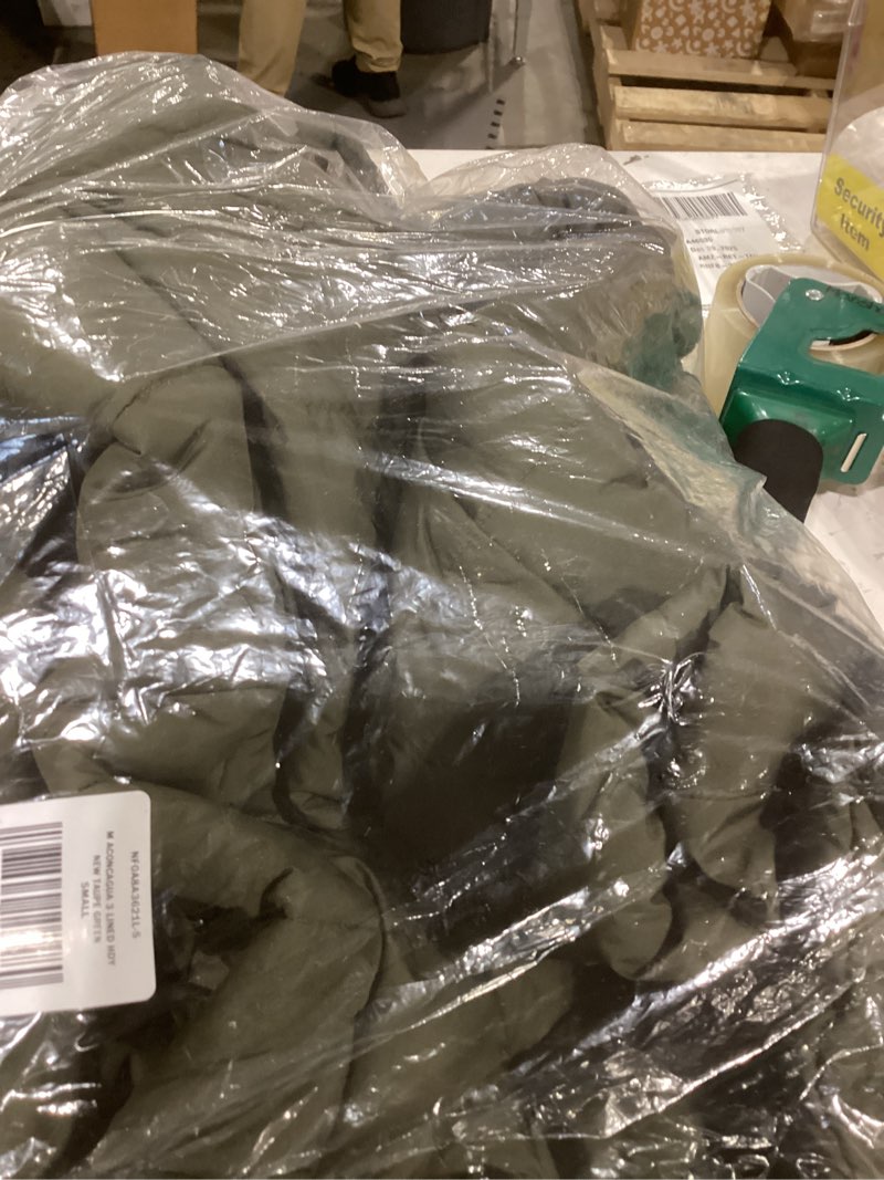 The North Face Men's Aconcagua 3 Lined Hoodie | Wind Resistant, Water Repellent, 600 Fill Waterfowl 