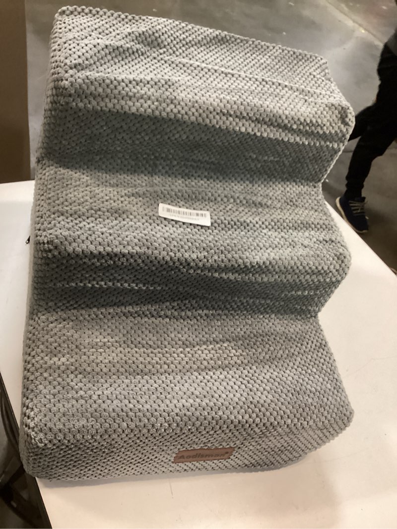 Condition photo showing Good Condition for Dog Stairs for Small Dogs & Cats, 3-Step Non-Slip Pet Steps for Couch Sofa and Chair, Grey, 13.6" H Grey 3 13.6"H