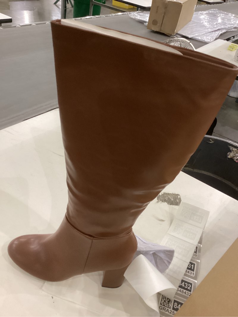 Condition photo showing New/Like New for Amazon Essentials Women's Tall Heel Boot 11 Wide Chestnut Brown Faux Leather