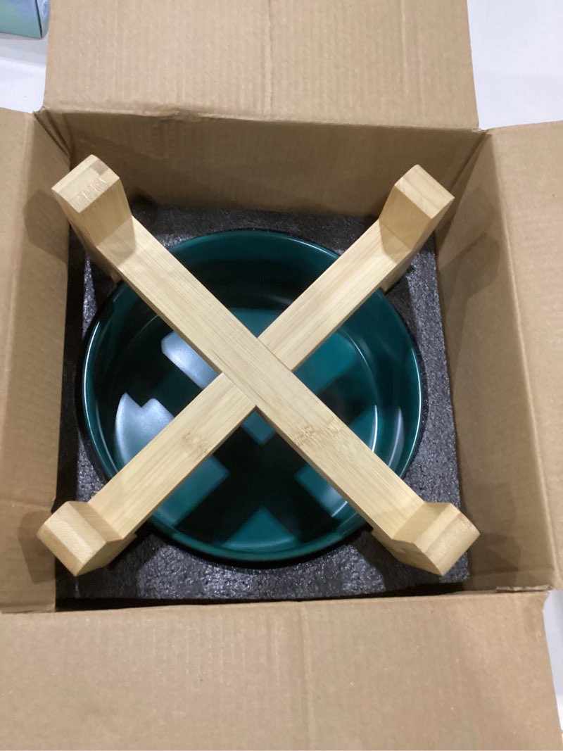Condition photo showing New/Like New for Petygooing Green Elevated/Raised Ceramic Dog Bowl for Medium and Large Breeds, Dog Food Water Dish with Stand,Pet Feeding Bowl with Anti Slip Rubber Large Dogs(1800ml 7.6 Cups) 7.6 Cups -Large Green