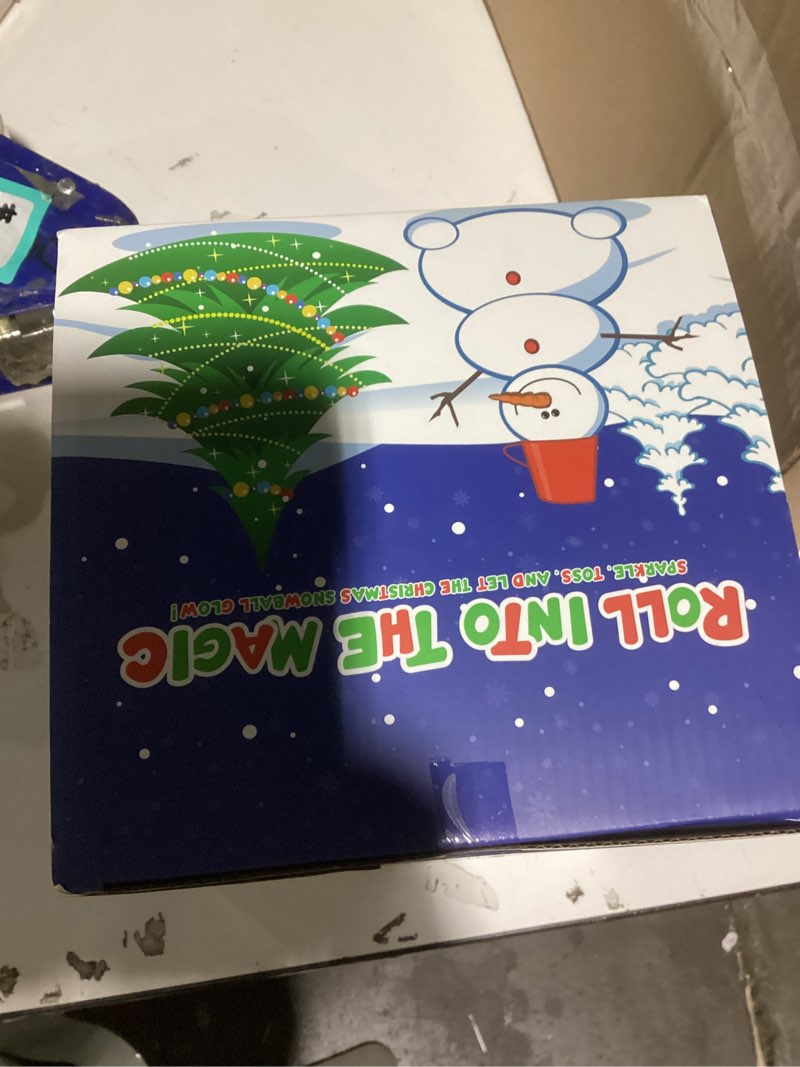 Condition photo showing New/Like New for Luces 100 PCS Fake Snow Balls, Plush Indoor Snow Ball Fight Set, Soft Winter Game Balls for Outdoor Indoor, Christmas Tree Decorations DIY Accessories Parent-Child Interaction