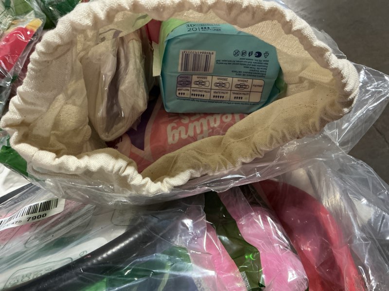 Condition photo showing Good Condition for First Period Kit for Girls 9-12,Thoughtful First Period Gift,Tween Period Starter Kit with Spare Underwear, Wipes,Period Knowledge Cards and More. (Milk apricot white)