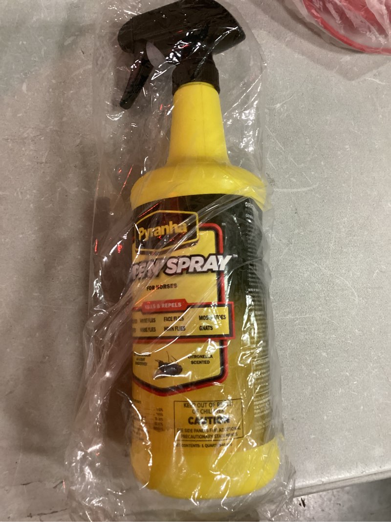 Condition photo showing New/Like New for Pyranha 17210585 Horse Wipe 'N Spray Fly Repellant, 1-Qt