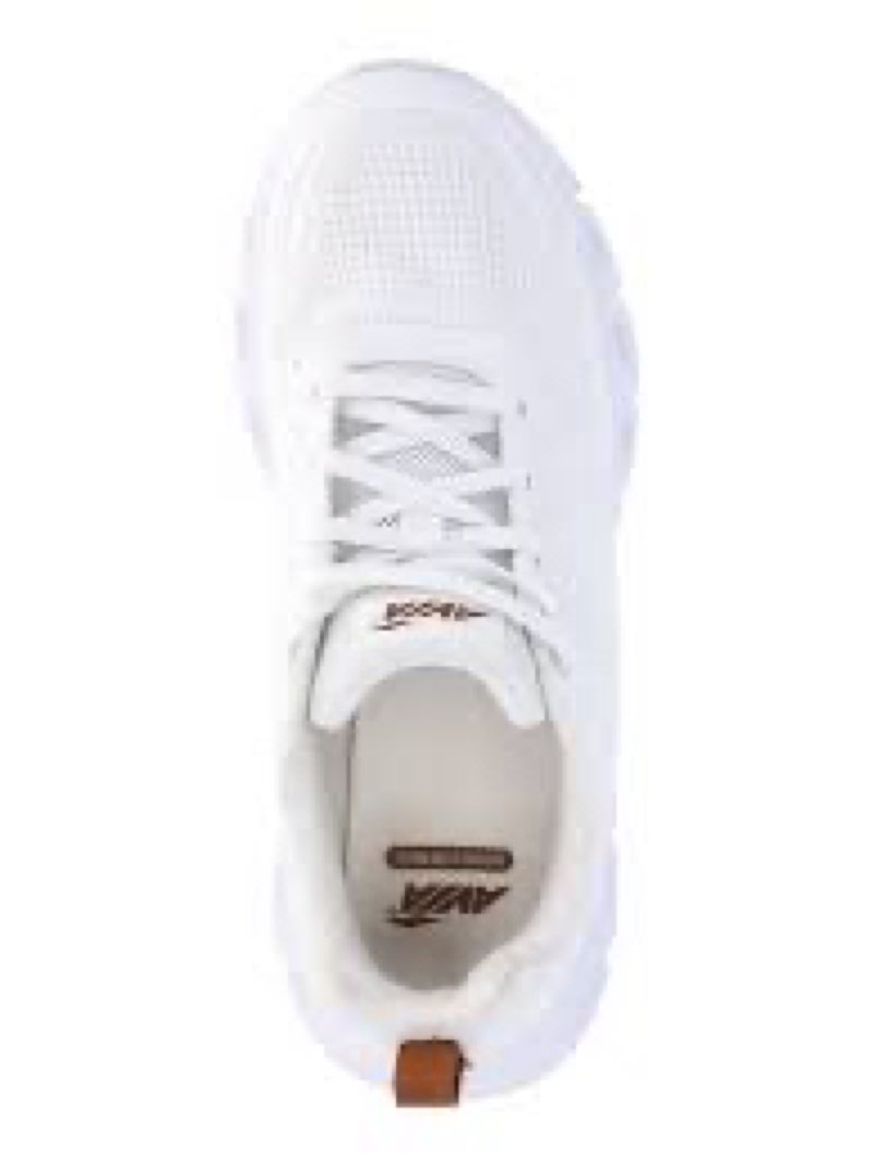Avia Women's Athletic Light Runner Shoes in white size 6 1/2