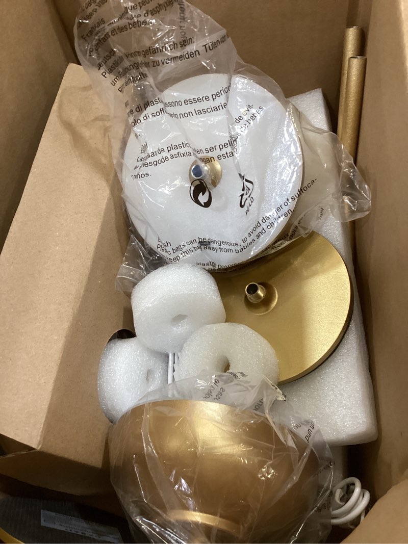 Condition photo showing Good Condition for 2 pack gold led cordless table lamps rechargeable,cordless touch lamp battery operated-waterproof-for outdoor patio/restaurants/home/dinner gold-set of 2