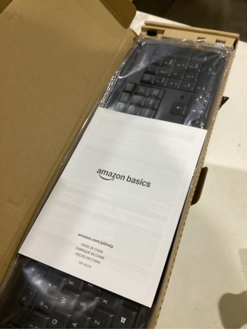 Condition photo showing Good Condition for amazon basics modern wireless keyboard with numeric keypad, easy setup, plug-and-play, compact us layout (qwerty), 2.4ghz, black