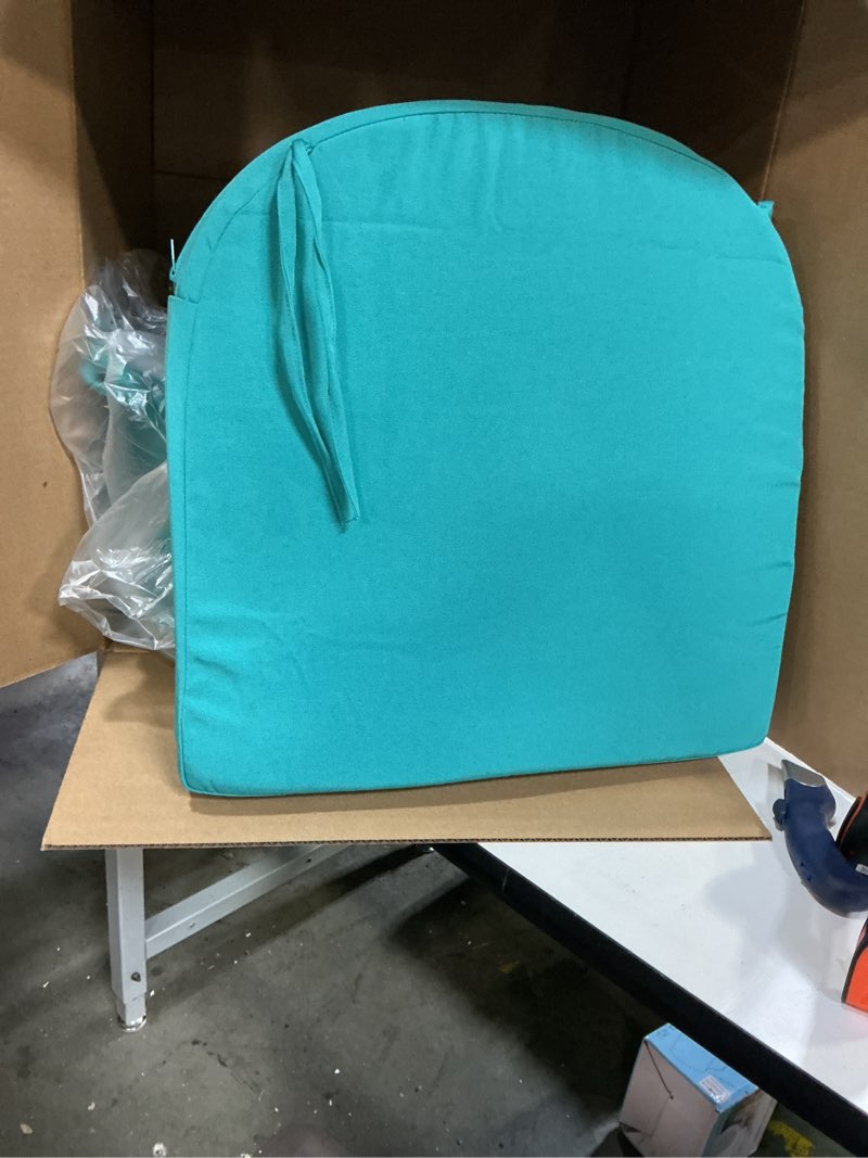 Condition photo showing Good Condition for Chair Cushions for Dining Chairs Set of 4, Non Slip Kitchen Chair Pads, 17" x 16" x 2", Indoor Dining Chair Cushions with Ties, D-Shaped Seat Cushions for Kitchen Chairs, Light Blue Light Blue 4 Pack