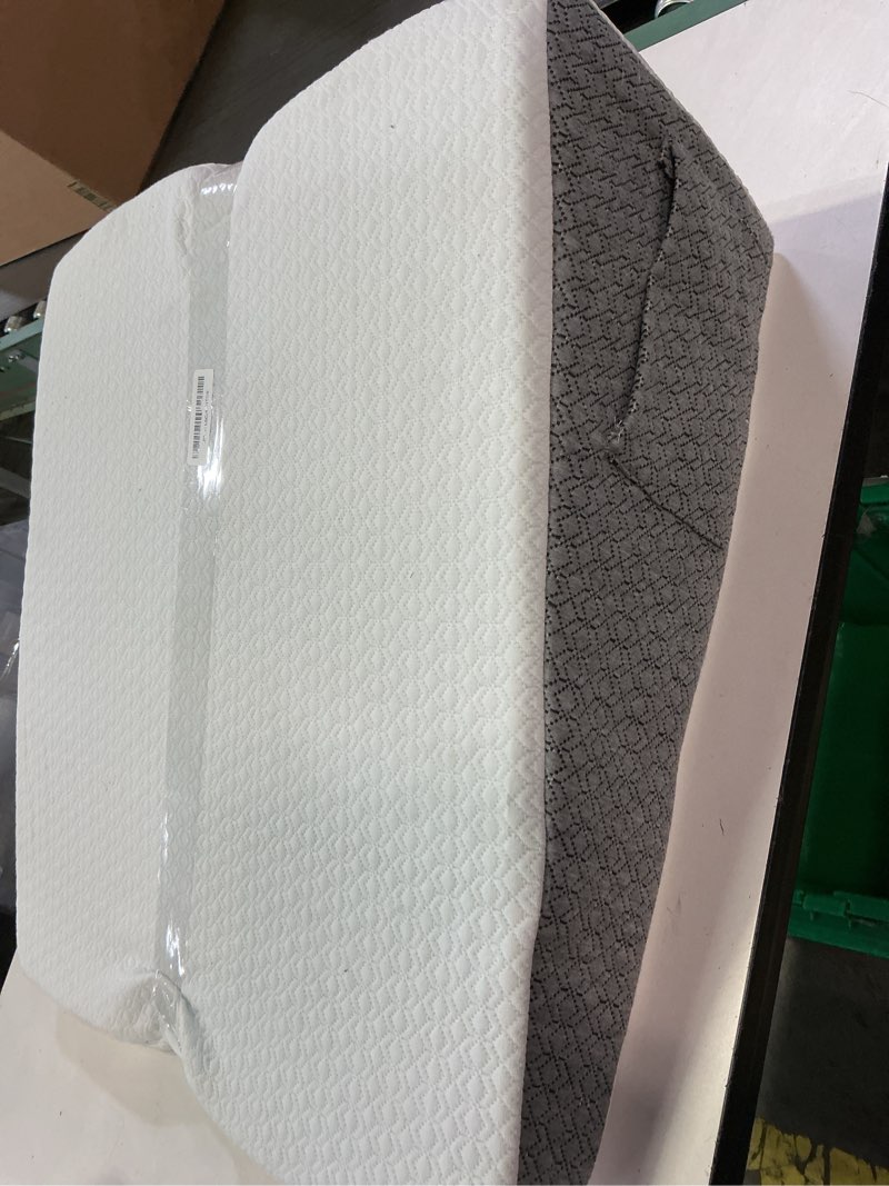 Condition photo showing Good Condition for Wedge Pillow for Sleeping & Resting, 24"x24"x10" Memory Foam Cushion with Grey and White Patterned Polyester Cover, Ideal for Bedroom & Living Room – Comfortable Support for Adults Grey & White 10 inch