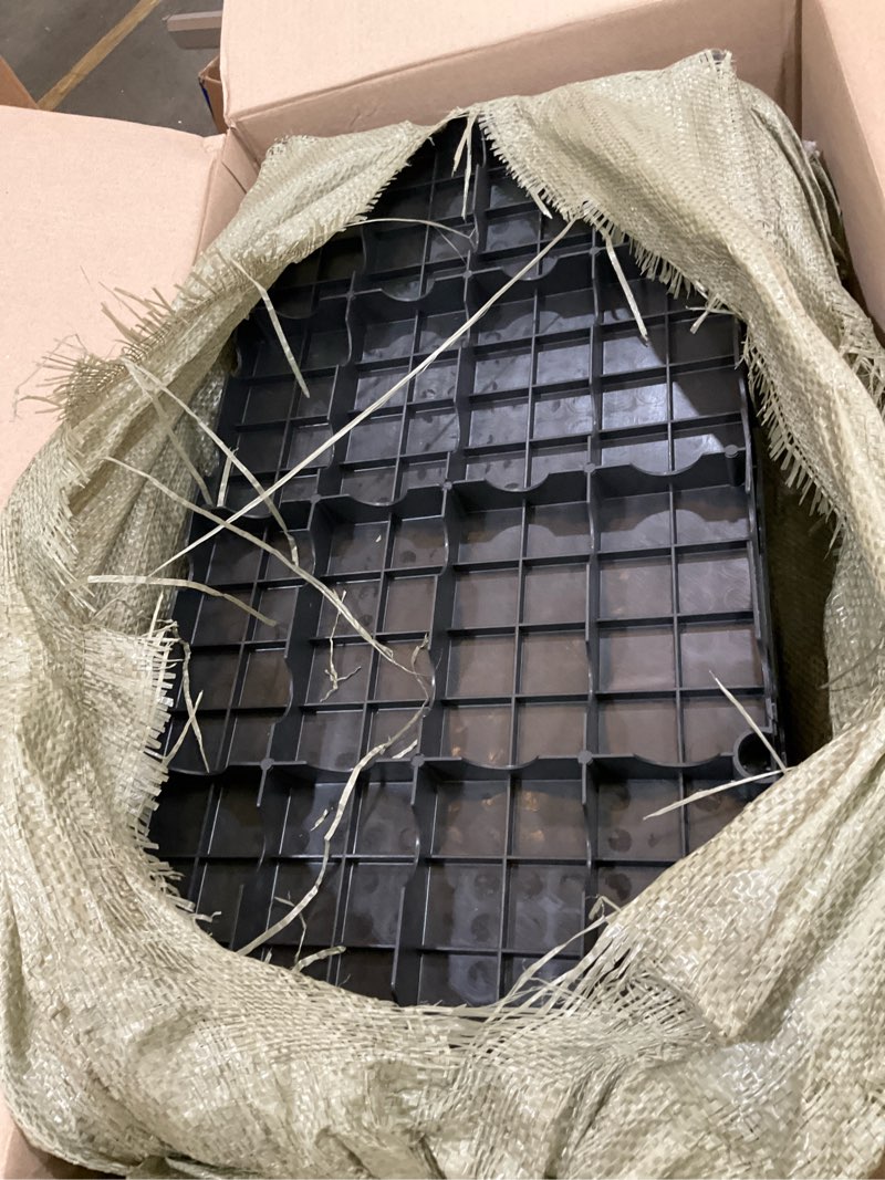 Condition photo showing New/Like New for 6 pcs black plastic pallet, lightweight moisture-proof waterproof floor pallets, interlocking storage pad, applicable to indoor and outdoor, garages, kitchen and basement (11.8 * 23.6 * 1.18 in) 6pc-11.8*23.6*1.18