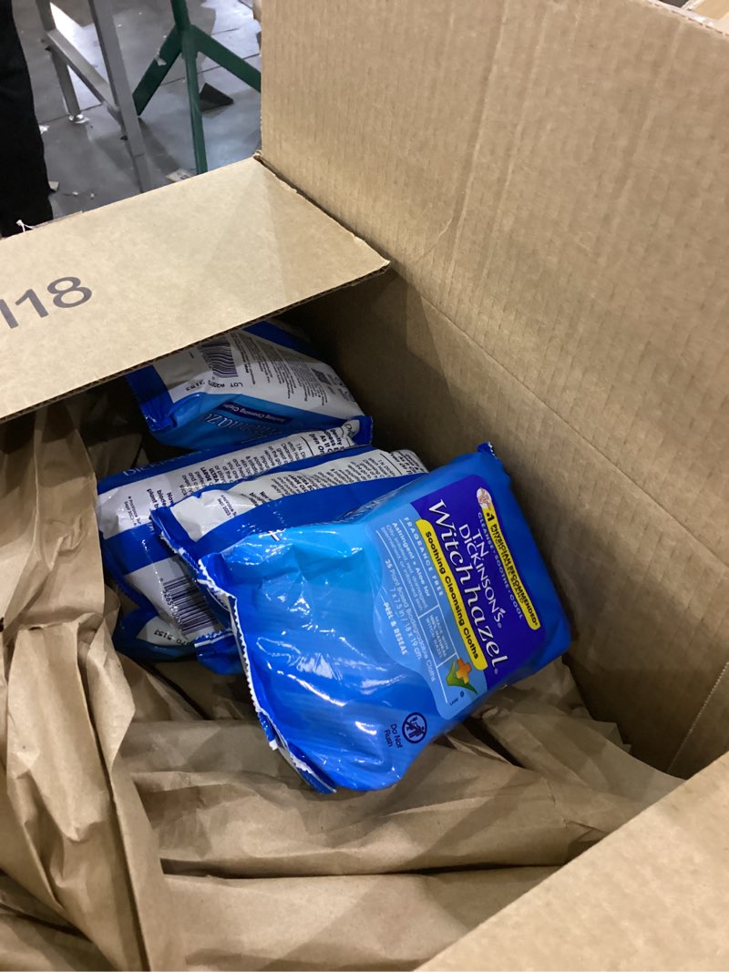 T.N. Dickinson's Witch Hazel Soothing MultiUse Cleansing Cloth, 4 Pack, 25 Cloths Per Pack,white