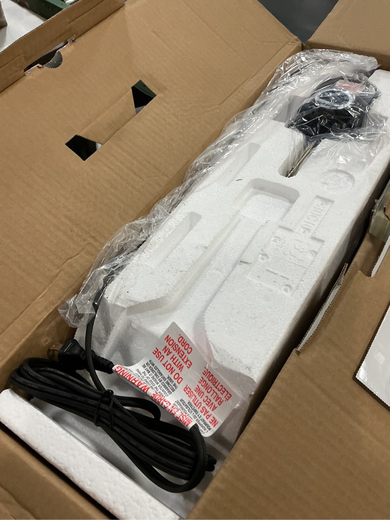 Condition photo showing New/Like New for zojirushi ea-bdc10td gourmet sizzler electric griddle, one size, dark brown dark brown one size griddle
