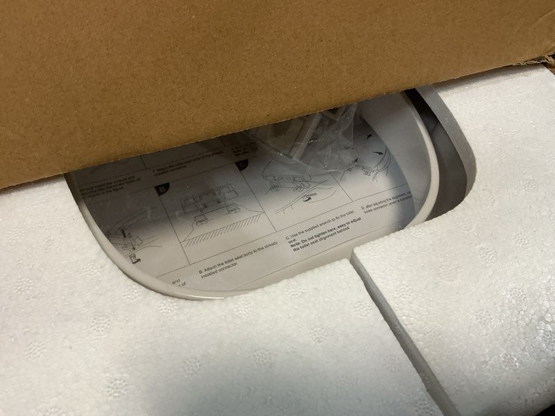 Condition photo showing Good Condition for elongated toilet seat risers for seniors, slow close, elevated toilet seat, heavy duty, never loosen, raised toilet seat elongated bowl, white(18.5”)