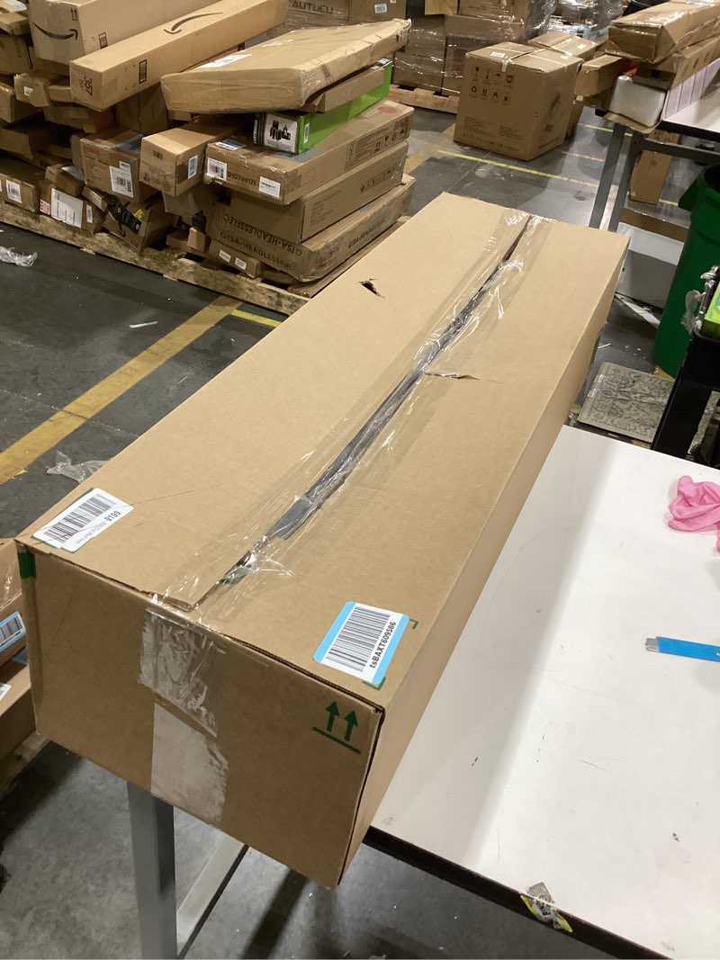 Condition photo showing Good Condition for Carpet accessory