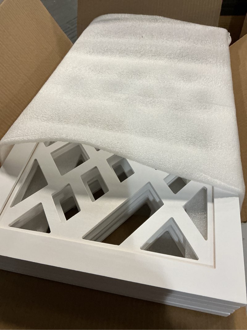 Condition photo showing Good Condition for cut-out design 16" short dog gate for small dogs, foldable retractable puppy gate indoor - freestanding lightweight pet barrier for doorways, stairs, hallways (extends to 41", white) h:16" / w:4"-41"