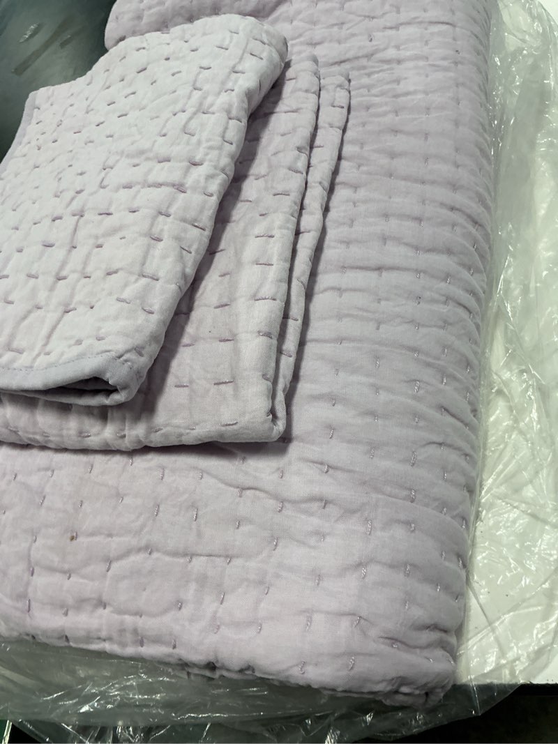 Condition photo showing Good Condition for european linen cotton stitch quilt set, full/queen, orchid