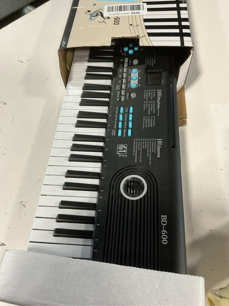 Condition photo showing Good Condition for 61 key keyboard piano,portable electronic digital piano,built in dual speakers,external microphone,power plug,rich teaching content,multi-functional electronic piano suitable for beginners kkek5 black