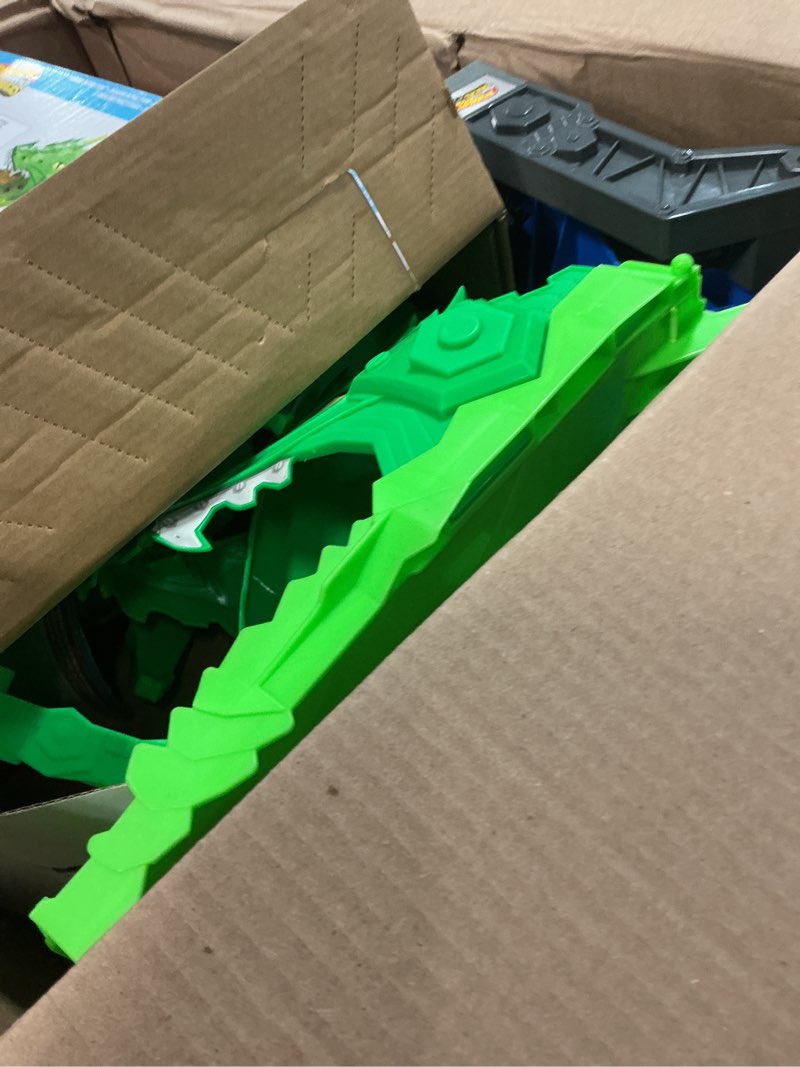 Condition photo showing Good Condition for Hot Wheels Toy Monster Trucks, Sharks vs. Dinos Dragon Destruction Playset with 1:64 Scale Great Bite & Rageasaur, Race to Defeat The Cyborg Nemesis Dragon Track Set