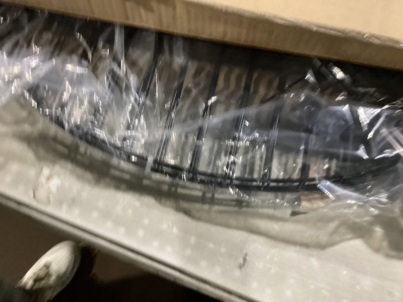 Condition photo showing Good Condition for No Dig Decorative Garden Fence Animal Barrier - 5 Panels - 24 in (H) x 10 ft (L) - Dog Fence Outdoor for Yard, Rabbits and Small Pets - Tall Rustproof Metal Wire Fencing Border for Garden and Patio 5 Pack - 24 in (H) x 10ft (L)