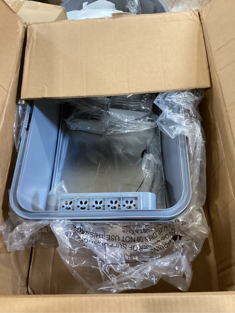 Condition photo showing Good Condition for 2pack stainless steel litter box, metal litter boxs with lid high sides, xl extra large litter box for big cats, never absorbs odors, leak-proof, stain-free, rust-free, easy to clean, scoop included 2pack-grey