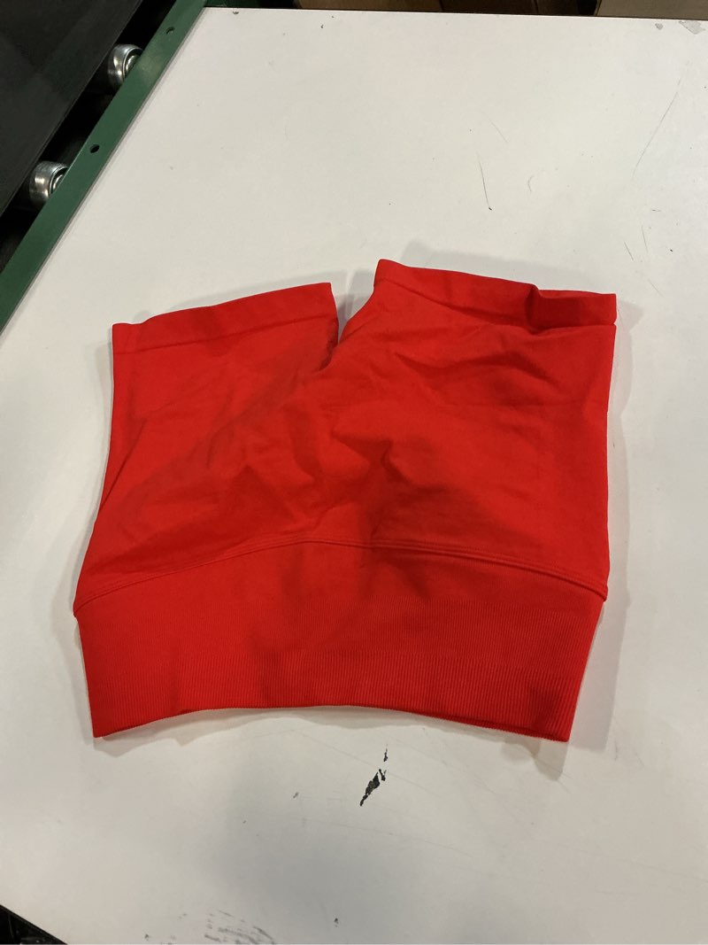 Condition photo showing Good Condition for VOYJOY Women Workout Impact Shorts 2.5"/ 3.6"/ 4.5"/ 6" Scrunch Butt Lifting Gym Seamless Booty Biker Shorts 4.5" Inseam Small Chili Red