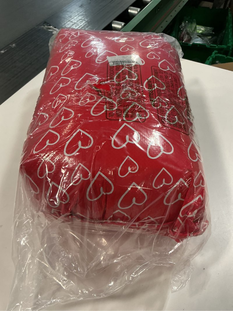 Condition photo showing New/Like New for MaoGoLan Giant Teddy Bear 4 Feet,Adorable and Cuddly Big Bear Stuffed Animal 47", Classic Teddy Bear Plush Gift Decoration for Baby Shower,Party,Birthday,Valentines Day,Purple Purple 47 inches