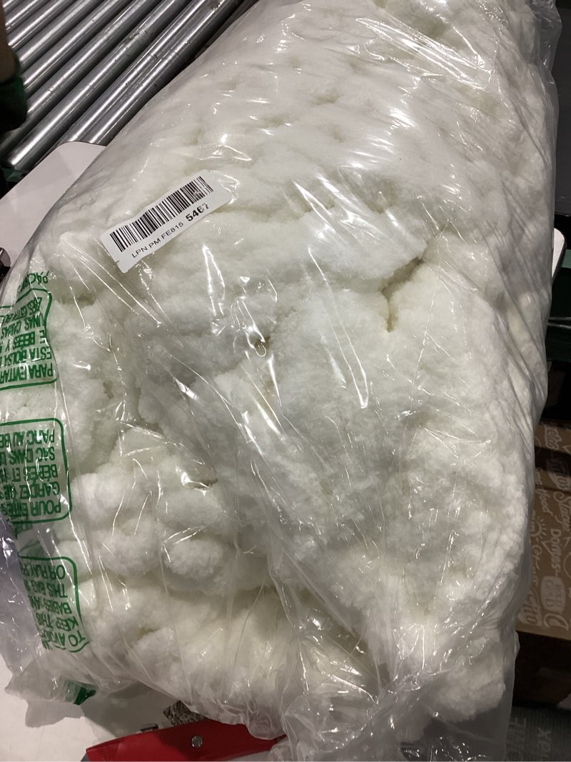 Condition photo showing As Is for L'AGRATY Chunky Knit Blanket Throw: Soft Chenille Yarn Throw Blanket 60x80 - Handmade Thick Cable Crochet Blanket - Large Chunky Rope Throw Blanket for Couch Sofa Bed Home Decor(Cream White) Cream White 60"x80"