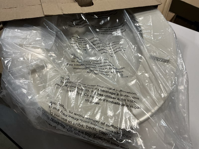 Condition photo showing Good Condition for centoco elongated toilet seat, standard economy model, closed front with cover, plastic, made in the usa, dsamaz16-106, bone bone elongated standard / made in the usa