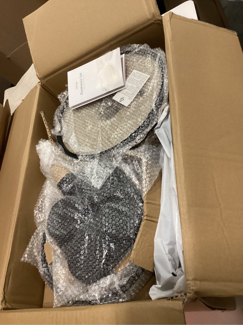 Condition photo showing Good Condition for carote pots and pans set, nonstick cookware sets, 21pcs induction cookware kitchen set non stick cooking set w/frying pans & saucepans (pfos, pfoa free) cream white 21 piece