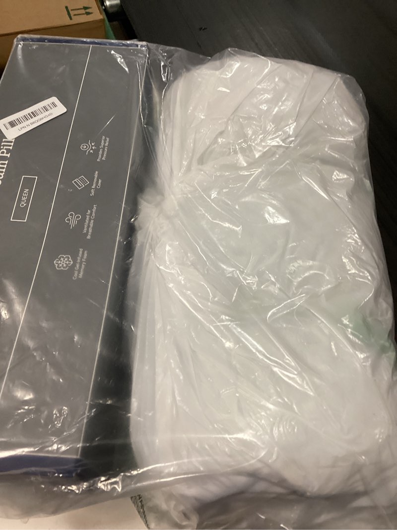 Condition photo showing Good Condition for weekender gel memory foam pillow - queen size - 2-pack - medium plush feel - neck & shoulder support - for back, side, & stomach sleepers - home, hotel, & hospital essentials queen 2 pack